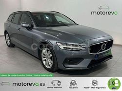 Gris / plata Usado 2019 Volvo V60 Kinetic Familiar | 21.490 € (Buen precio)
