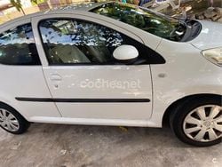 Blanco Usado 2012 Peugeot 107 Active Utilitario | 4600 €