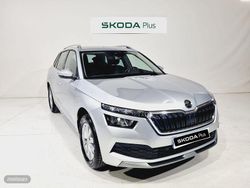 Gris / plateado Usado 2021 Skoda Kamiq Ambition SUV | 18.000 € (Un poco caro)