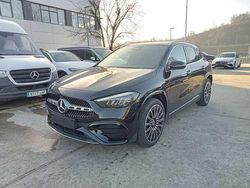 Gris Usado 2024 Mercedes GLA220 SUV | 54.300 €
