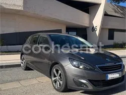 Gris / plata Usado 2017 Peugeot 308 Allure Berlina | 9750 € (Precio justo)