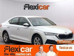 Blanco Usado 2021 Skoda Octavia Ambition Berlina | 16.990 € (Precio justo)