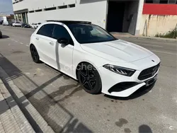 Blanco Usado 2023 Mercedes A200 Berlina | 34.900 € (Caro)