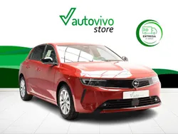 Rojo Nuevo 2025 Opel Astra Edition Berlina | 22.900 € (Precio justo)