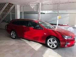 Rojo Usado 2021 Opel Insignia GS Line Familiar | 18.850 € (Precio justo)