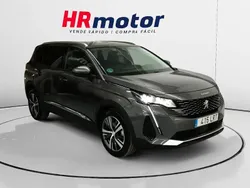 Gris Usado 2021 Peugeot 5008 Allure Monovolumen | 21.390 € (Un poco caro)