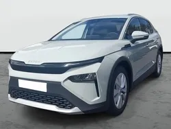 Verde timiano Usado 2025 Skoda Elroq SUV | 28.990 €