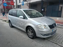 Gris / plata Usado 2008 VW Touran Monovolumen | 4900 € (Precio justo)