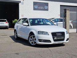 Blanco Usado 2012 Audi A3 Sportback Ambition Utilitario | 7899 € (Precio justo)