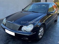 Azul Usado 2003 Mercedes C220 Elegance Berlina | 3900 € (Precio justo)
