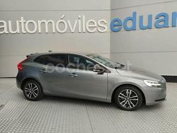 Gris / plata Usado 2019 Volvo V40 Momentum Familiar | 17.500 € (Precio justo)