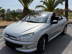 Gris / plata Usado 2007 Peugeot 206 CC Descapotable | 5490 € (Caro)