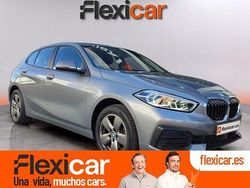 Gris / plata Usado 2023 BMW 118 Utilitario | 21.790 € (Super precio)