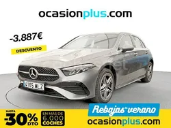 Gris / plata Usado 2023 Mercedes A250 Berlina | 33.300 € (Precio justo)