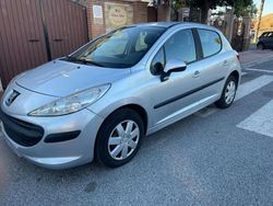 Gris Usado 2008 Peugeot 207 Utilitario | 4699 € (Precio justo)
