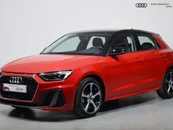 Rojo Nuevo 2024 Audi A1 Utilitario | 27.825 € (Un poco caro)