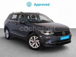 Gris / plata Usado 2021 VW Tiguan Life SUV | 26.490 € (Precio justo)