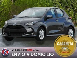 Gris Usado 2021 Toyota Yaris Hybrid Plus | 18.900 € (Buen precio)