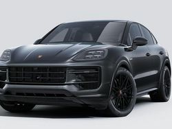 Negro Usado 2024 Porsche Cayenne SUV | 142.900 €