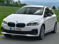 Marrón Usado 2021 BMW 225 Active Tourer iPerformance Monovolumen | 18.899 € (Precio justo)
