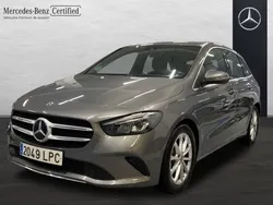 Gris montaña Usado 2020 Mercedes B180 Monovolumen | 31.900 €