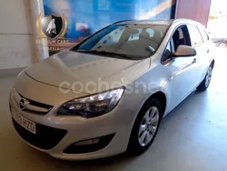 Gris / plata Usado 2014 Opel Astra Business Familiar | 5190 € (Super precio)