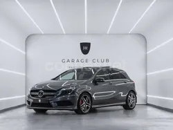 Gris Usado 2014 Mercedes A45 AMG AMG Berlina | 26.999 € (Precio justo)
