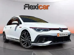 Blanco Usado 2021 VW Golf VIII GTI Clubsport Berlina | 26.790 € (Super precio)