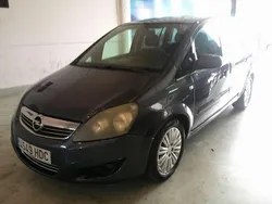 Gris Usado 2011 Opel Zafira Essentia Monovolumen | 4890 € (Super precio)