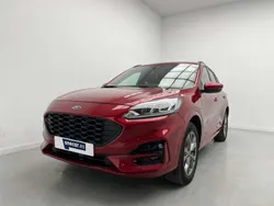 Rojo Usado 2023 Ford Kuga ST-Line SUV | 22.390 € (Super precio)