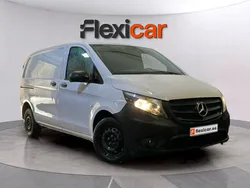 Blanco Usado 2020 Mercedes Vito Monovolumen | 20.390 € (Precio justo)