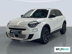Blanco Usado 2024 Fiat 600 La Prima SUV | 23.900 € (Buen precio)