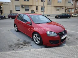 Rojo Usado 2006 VW Golf V GTI Berlina | 9500 € (Buen precio)