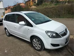 Blanco Usado 2013 Opel Zafira Family Monovolumen | 6500 € (Precio justo)
