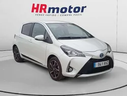 Blanco Usado 2018 Toyota Yaris Hybrid Utilitario | 13.200 € (Precio justo)