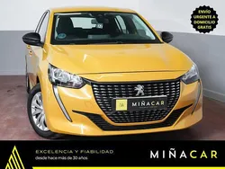 Amarillo Usado 2023 Peugeot 208 Active Utilitario | 12.250 € (Buen precio)