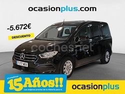 Negro Usado 2022 Mercedes T180 Monovolumen | 25.000 € (Precio justo)