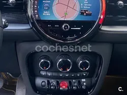 Gris / plata Usado 2023 Mini Cooper D Clubman Familiar | 30.000 €