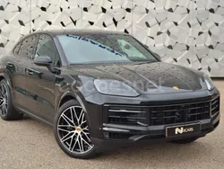 Negro Usado 2025 Porsche Cayenne SUV | 130.000 € (Caro)