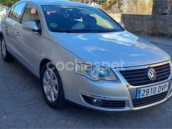 Gris / plata Usado 2006 VW Passat Highline Berlina | 6000 € (Un poco caro)