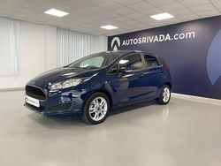 Azul báltico (sólido) Usado 2016 Ford Fiesta Trend Utilitario | 11.300 € (Un poco caro)