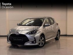 Gris / plata Usado 2024 Toyota Yaris Hybrid Active Berlina | 22.900 € (Precio justo)