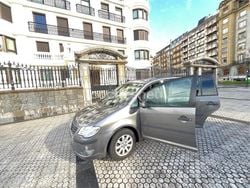 Gris / plata Usado 2010 VW Touran Advance Monovolumen | 5500 € (Buen precio)