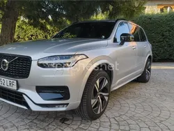 Gris / plata Usado 2021 Volvo XC90 R-Design SUV | 38.250 € (Precio justo)