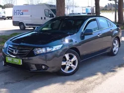 Gris Usado 2012 Honda Accord Lifestyle Berlina | 12.499 € (Precio justo)