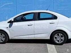 Blanco Usado 2013 Chevrolet Aveo LT Berlina | 4800 € (Buen precio)