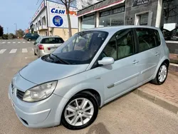 Gris Usado 2003 Renault Scénic II Dynamique Monovolumen | 2990 € (Precio justo)