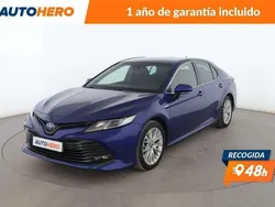 Azul Usado 2020 Toyota Camry Business Edition Berlina | 22.380 €