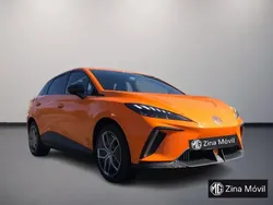 Naranja Usado 2024 MG MG4 EV Luxury Utilitario | 39.990 €