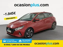 Rojo Usado 2021 Hyundai i20 Berlina | 12.600 € (Precio justo)